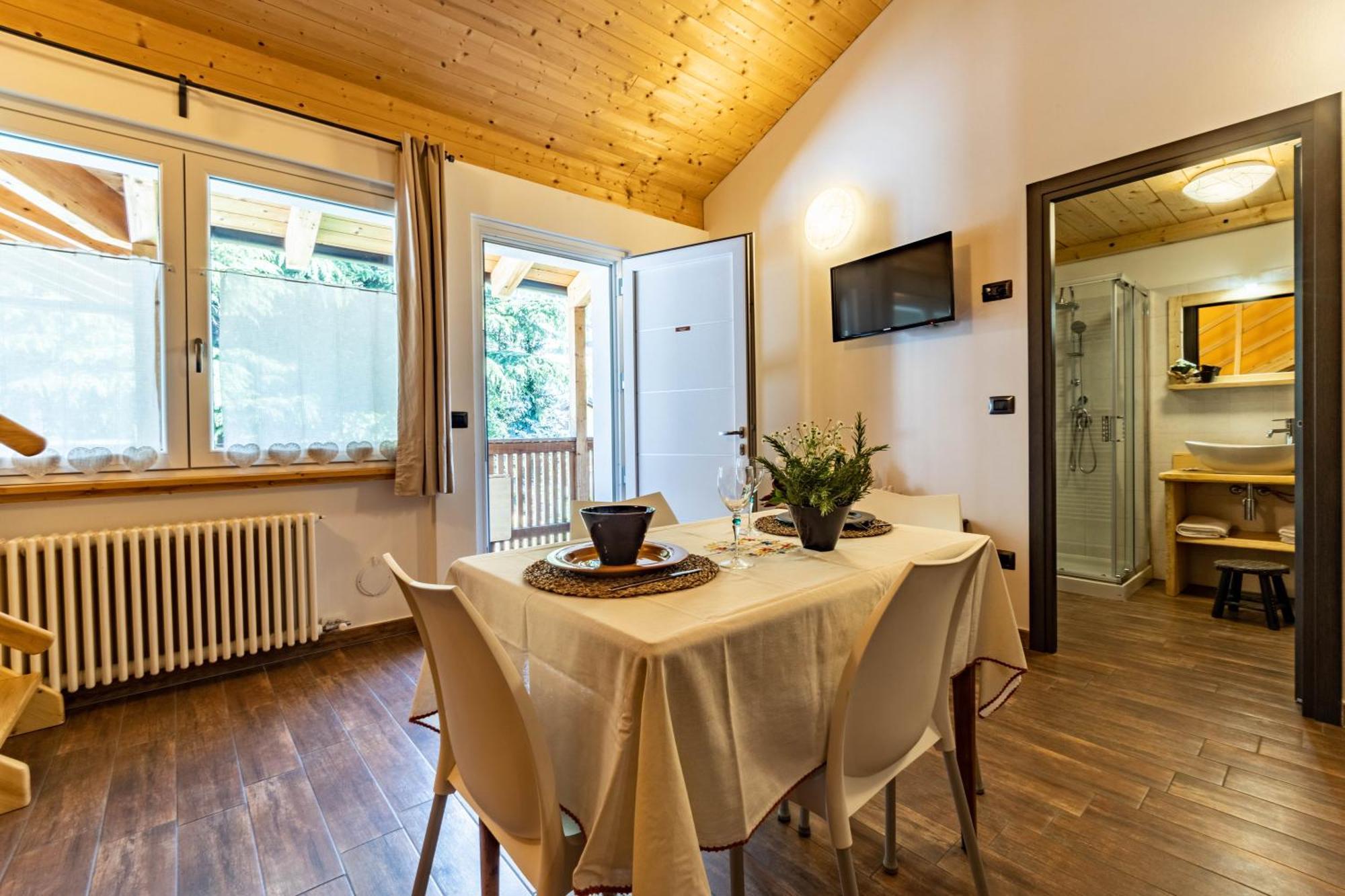 Case Appartamenti Vacanze Da Cien Saint-Christophe Ngoại thất bức ảnh