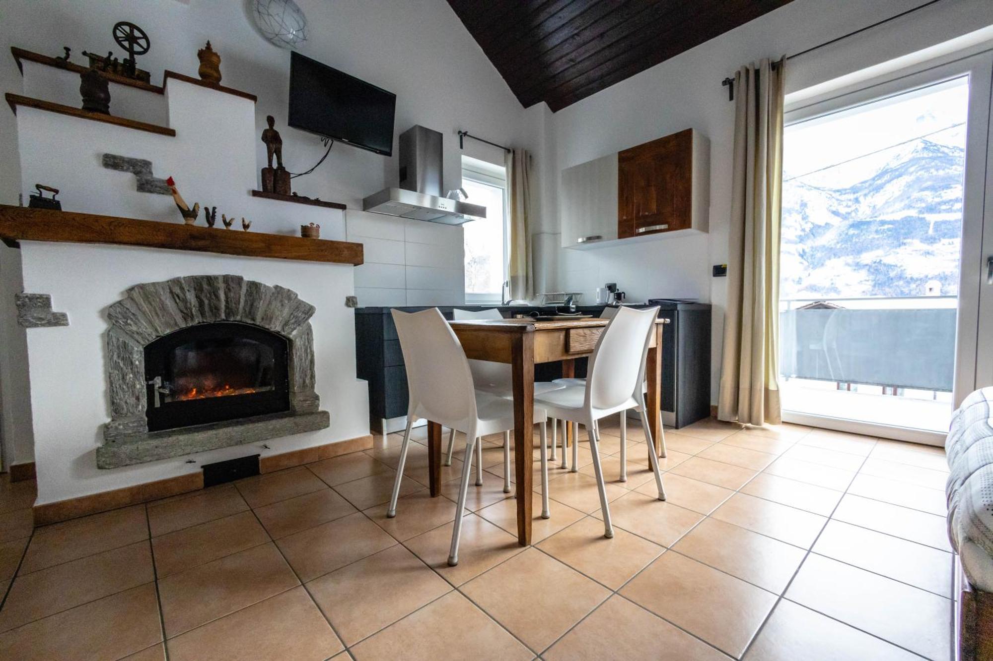 Case Appartamenti Vacanze Da Cien Saint-Christophe Ngoại thất bức ảnh